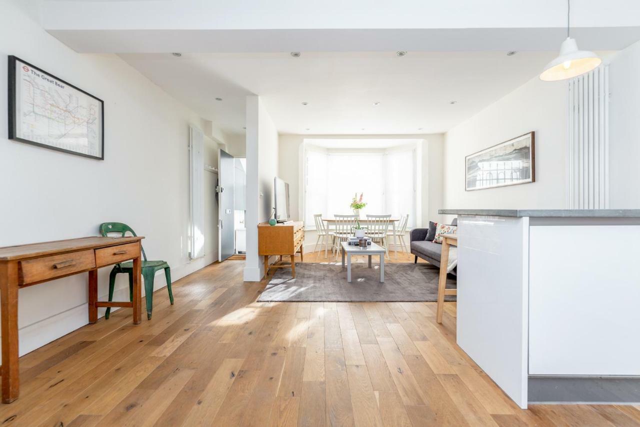 Apartamento Bonnington Gardens - 1 Bed Open Plan Basement Flat Londres